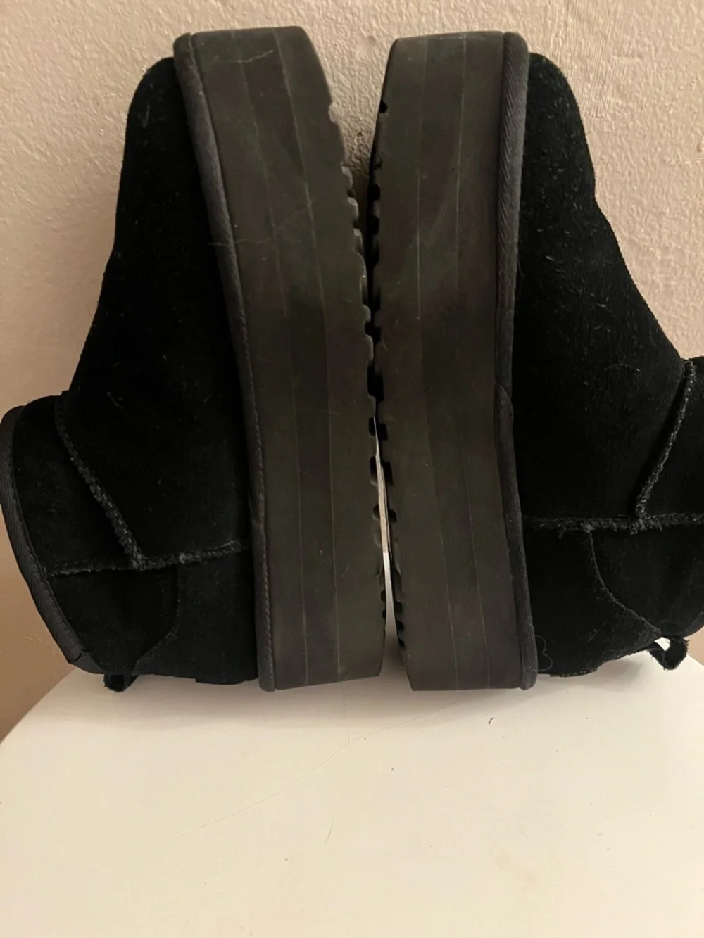 UGG Women's Classic Ultra Mini Platform boots in black suede. Size 7.